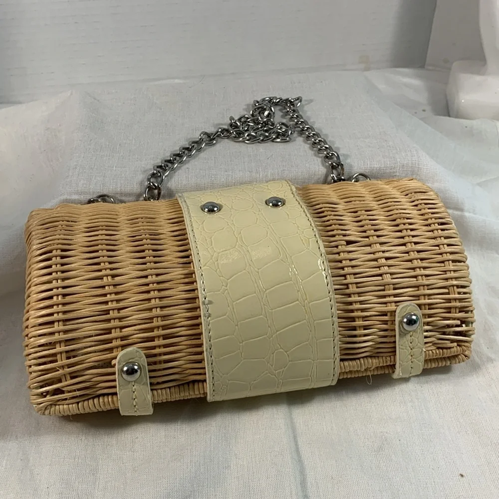Women’s Beige and Cream Wicker and Reptile Print Patent Leather Chain Strap Bag
